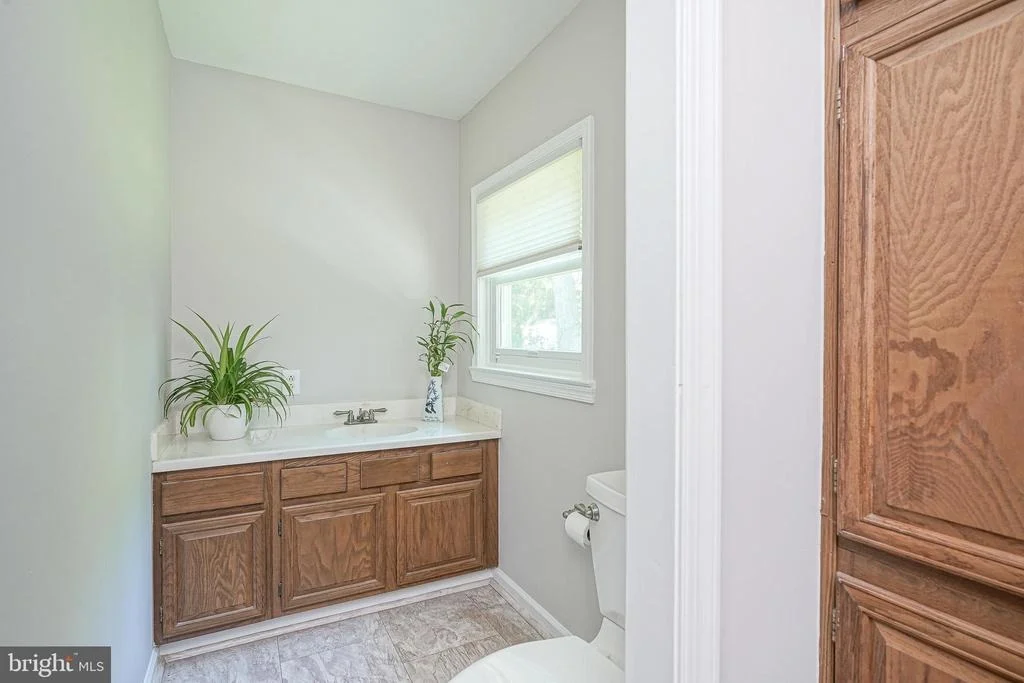 Photo of 1237 HEARTWOOD DRIVE