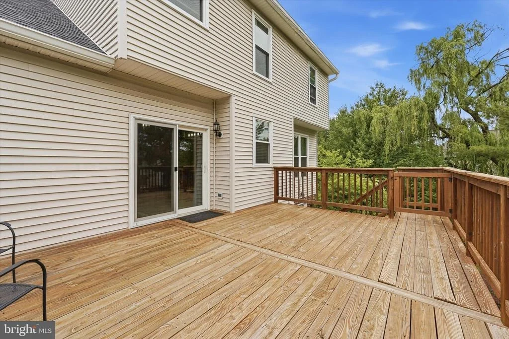 Photo of 2402 SHAKER LANE