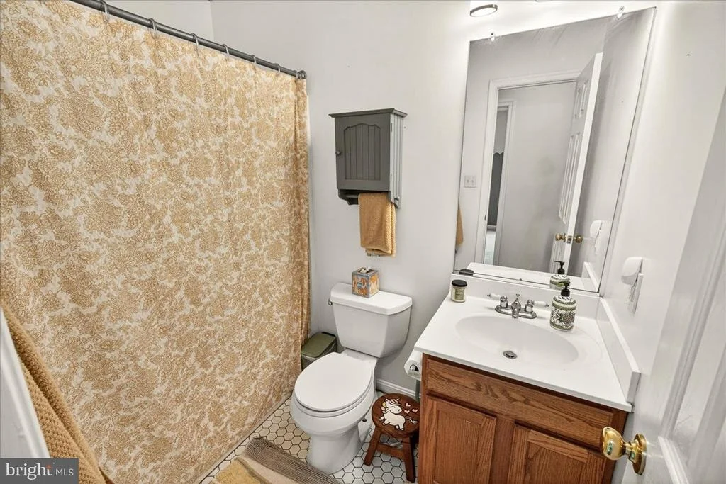Photo of 3847 HOLLY DRIVE