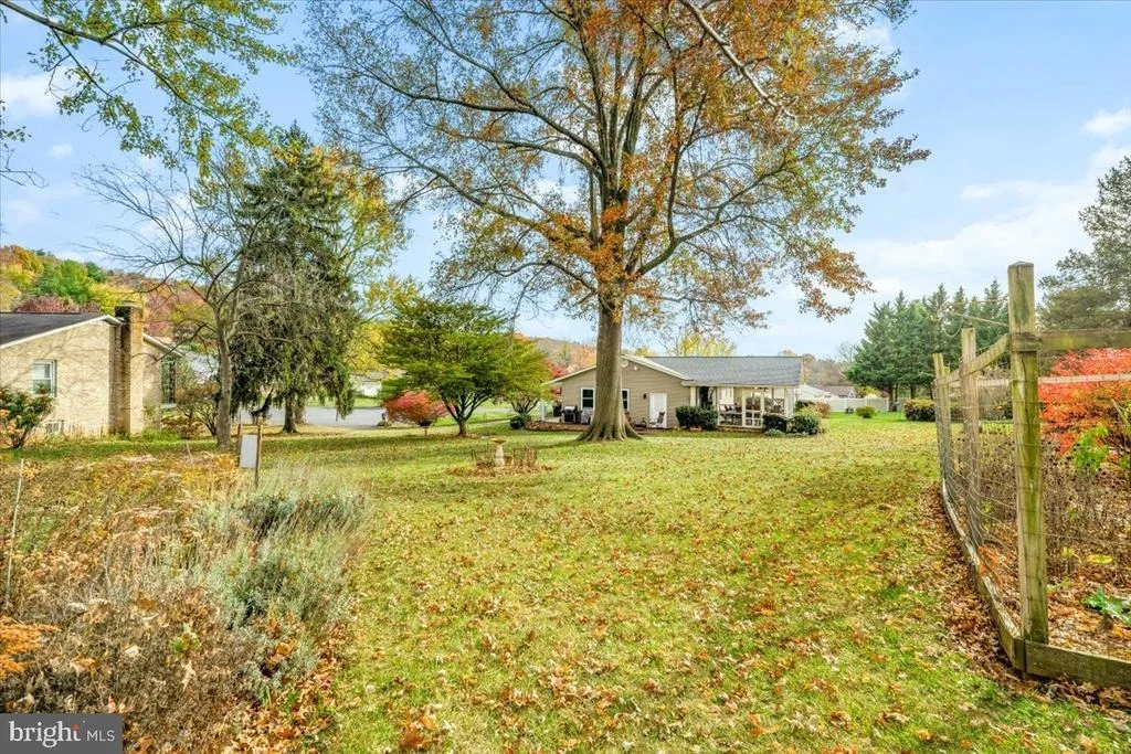 Photo of 7308 POPLAR LANE