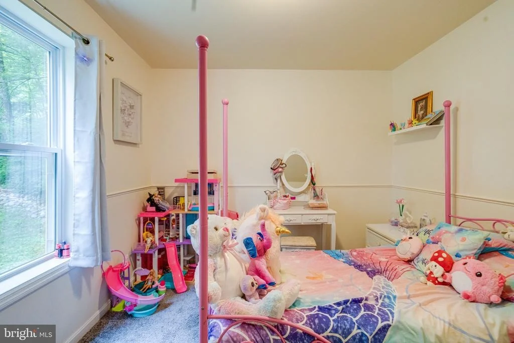Photo of 44 ALGONQUIN DRIVE