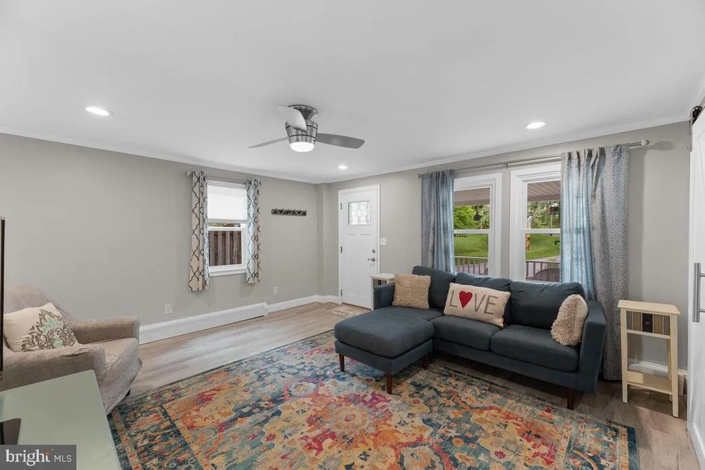 Photo of 607 REST AVENUE