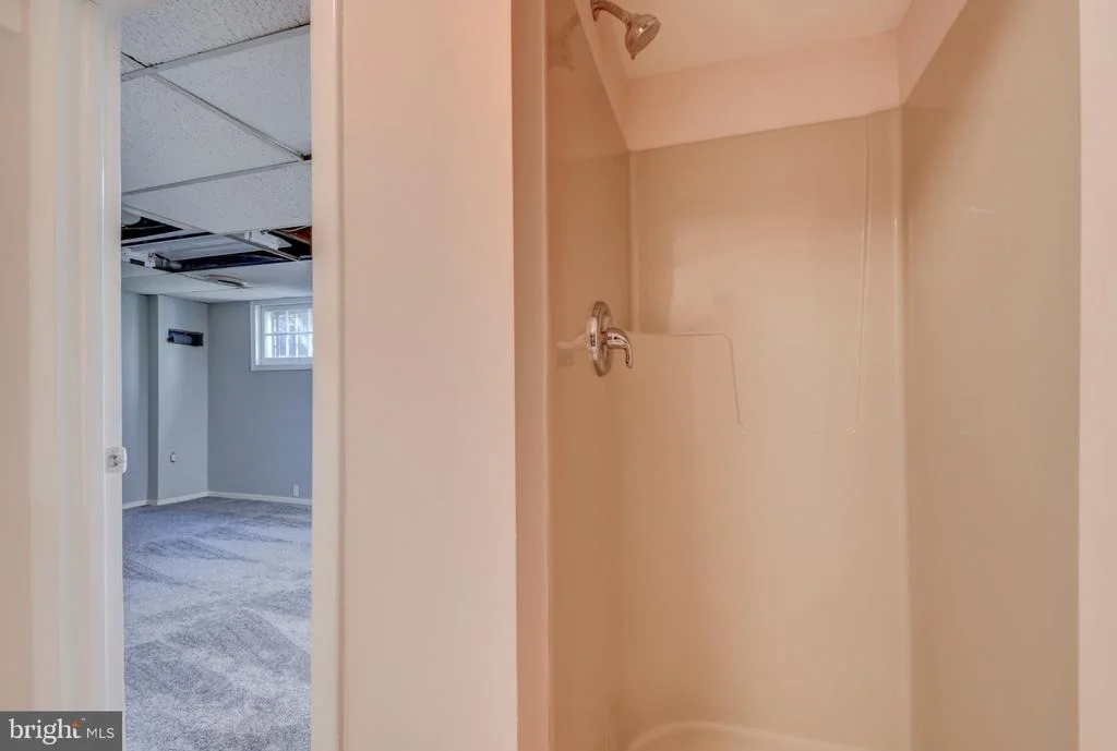 Photo of 231 WHITMOOR TERRACE