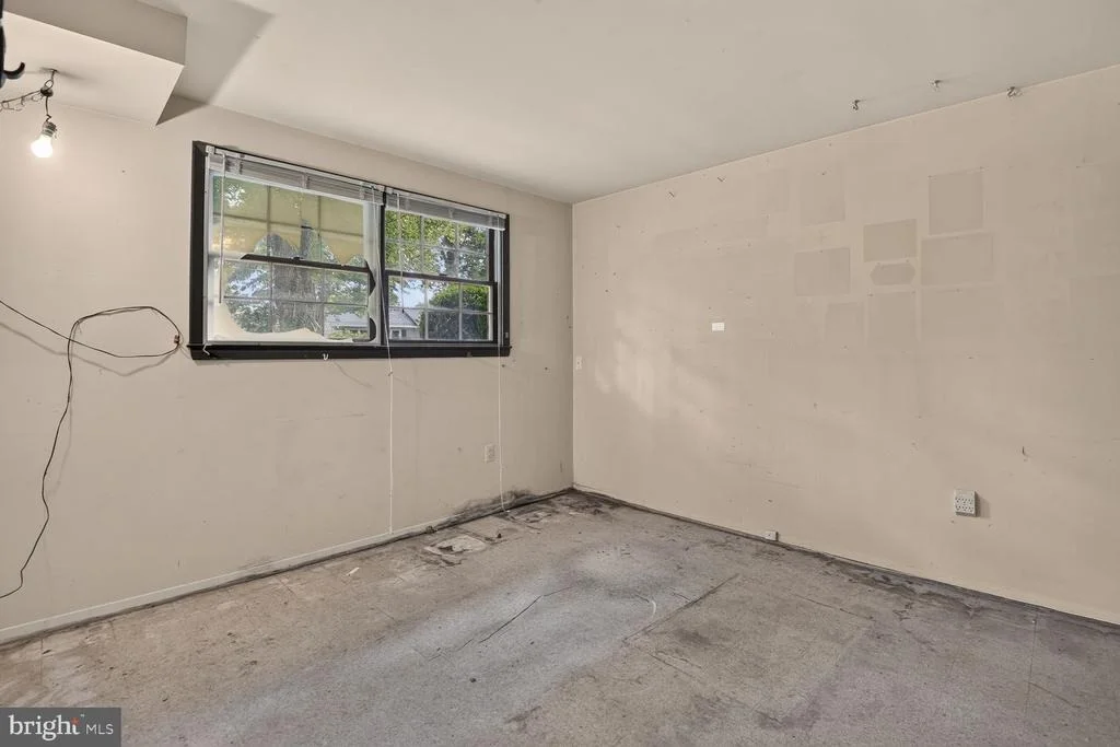 Photo of 1326 GRESHAM ROAD