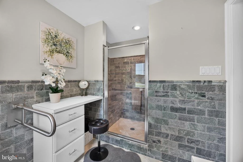 Photo of 2104 CEDAR CIRCLE DRIVE