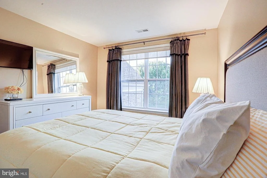 Photo of 1413 OLMSTED DRIVE
