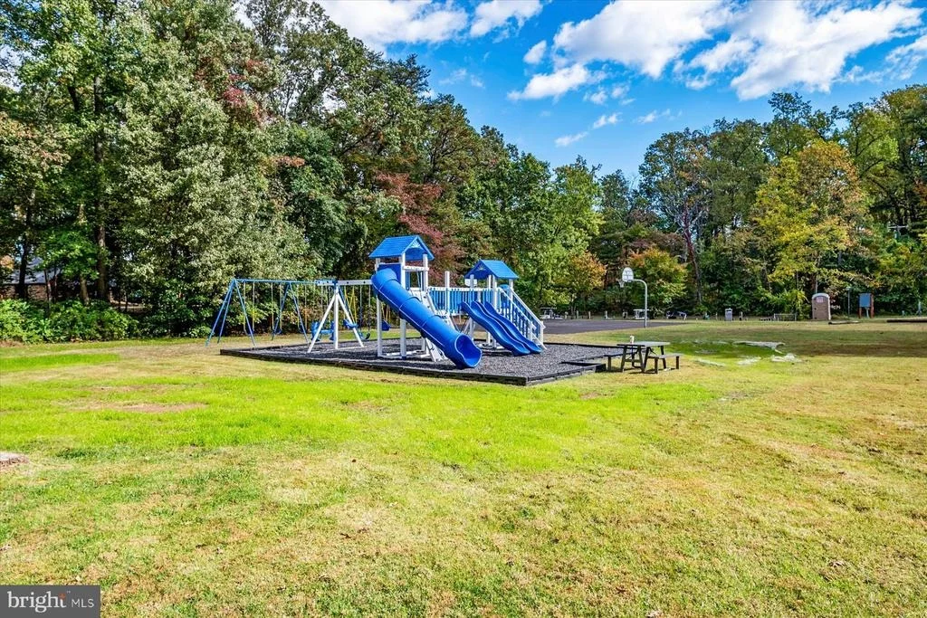 Photo of 1134 VALLEY DRIVE