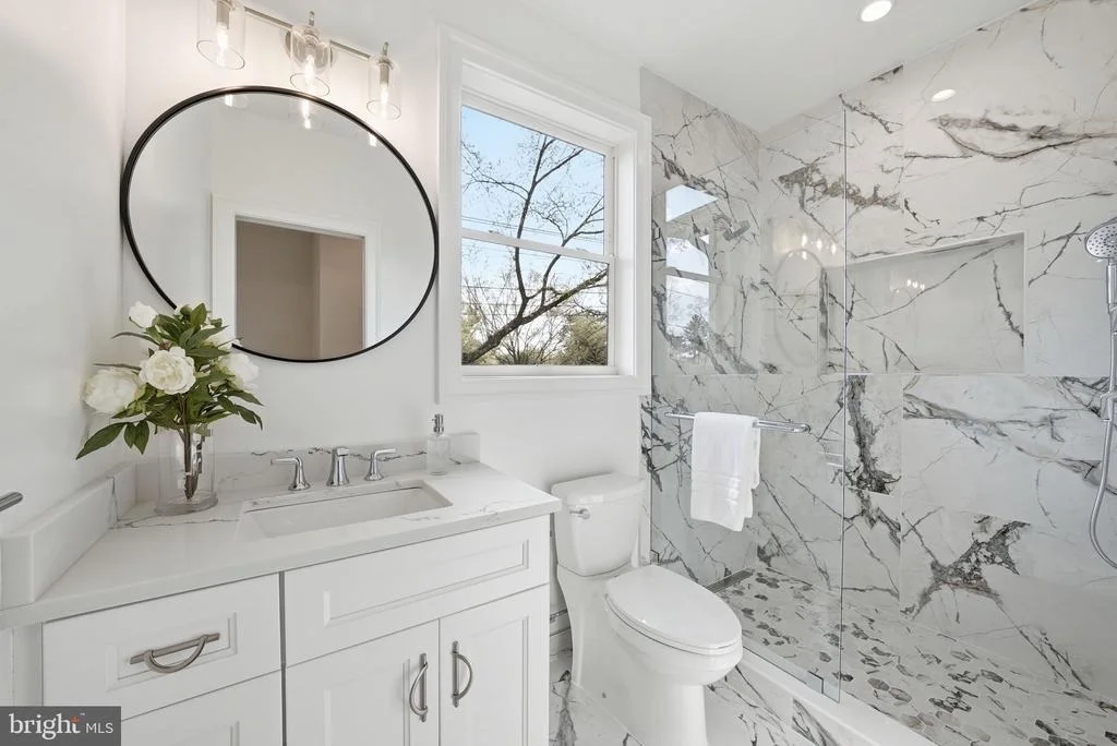 Photo of 5047 MACARTHUR BOULEVARD NW