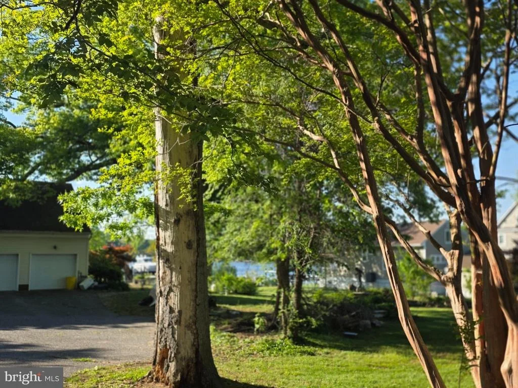Photo of 145 EDGEWATER DRIVE