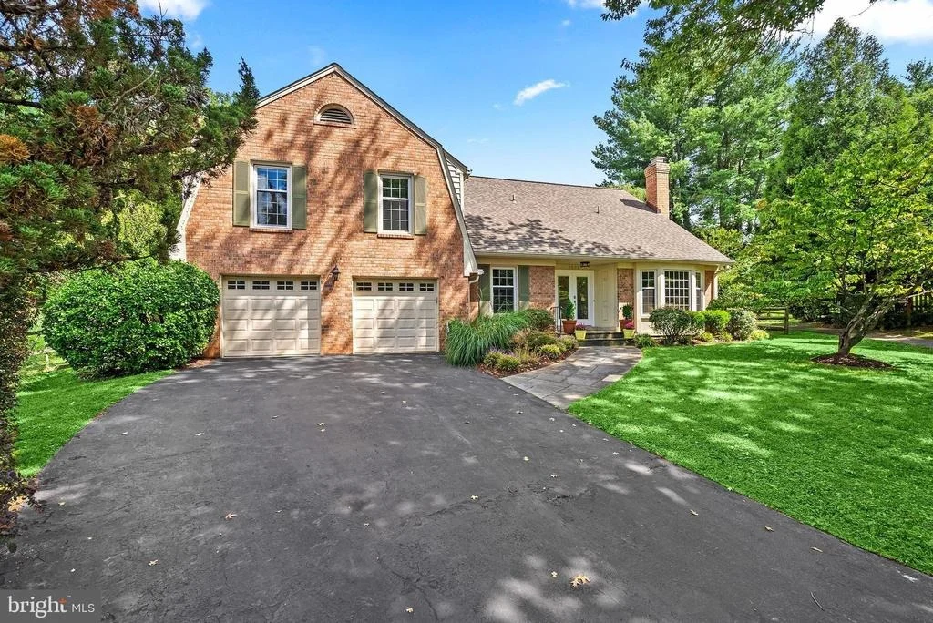Photo of 9000 WILLOW VALLEY DRIVE