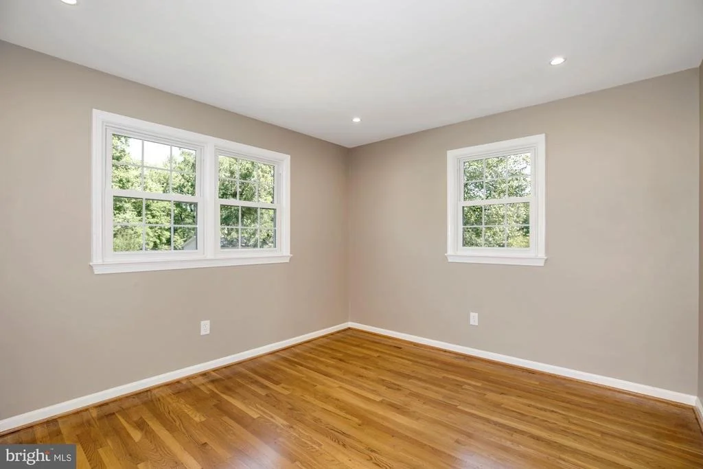 Photo of 6815 REYNARD DRIVE