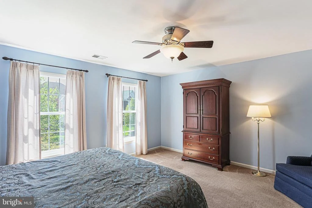 Photo of 9703 ROYAL CREST CIRCLE