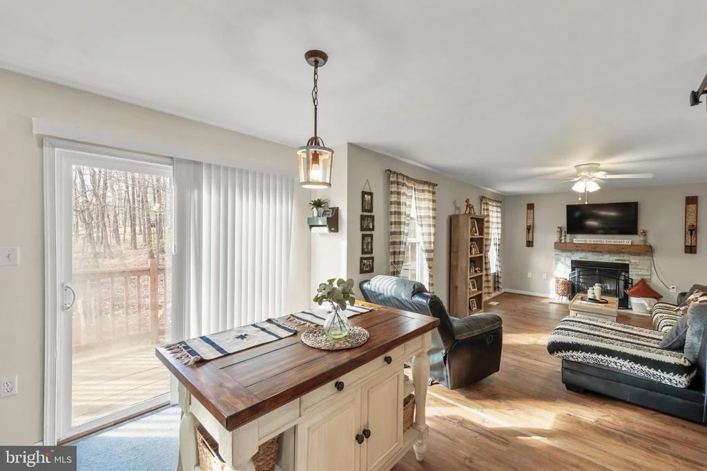 Photo of 1105 HENRY DRIVE
