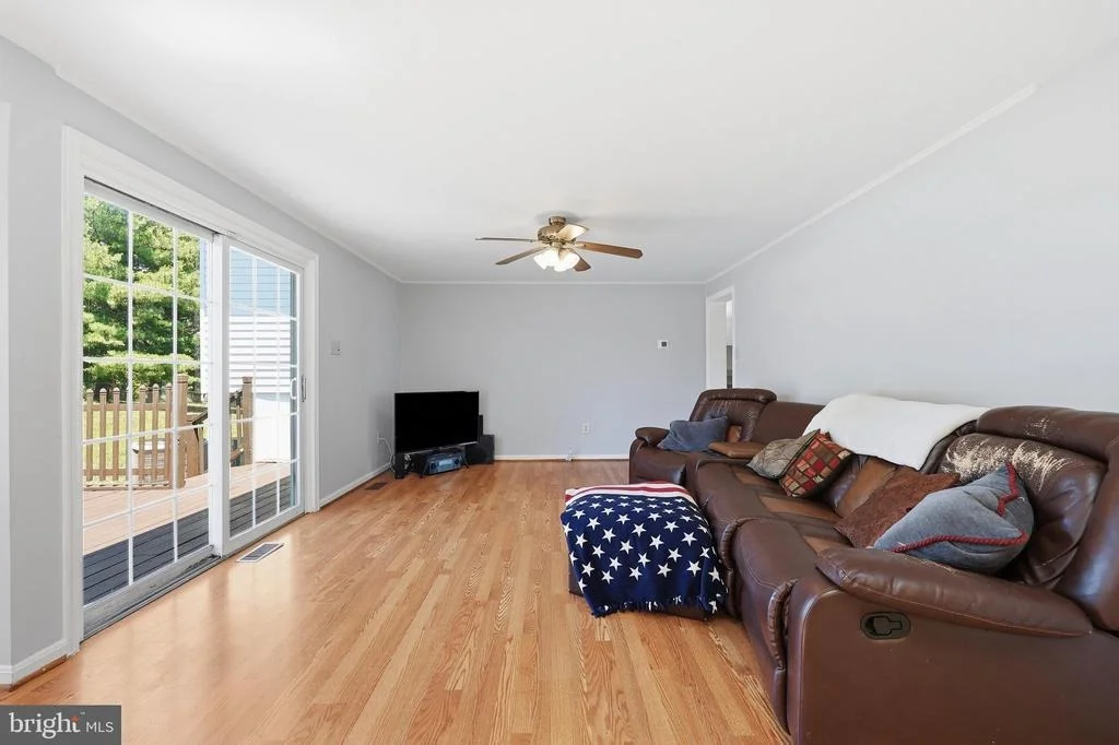 Photo of 3814 BOTELER ROAD