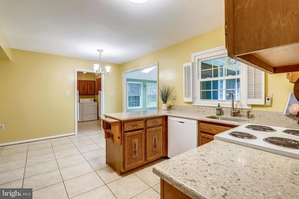 Photo of 14045 BREEZE HILL LANE