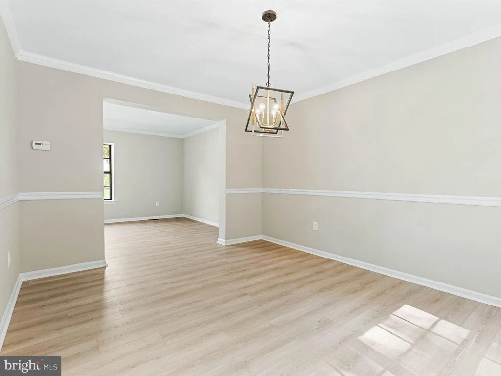 Photo of 46 WOODHAVEN WAY