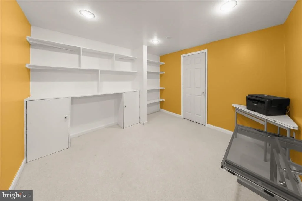 Photo of 15702 APPLETON COURT