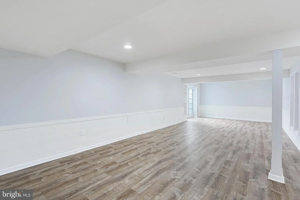 Photo of 9059 RANDOLPH CIRCLE