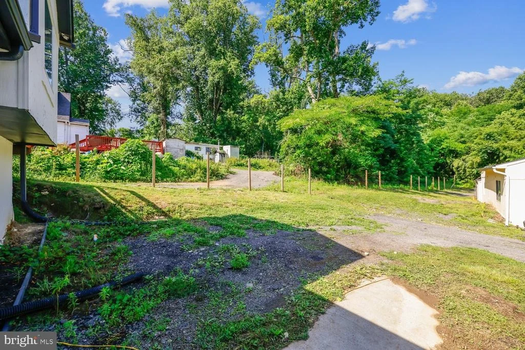 Photo of 19104 CHANDLEE MILL ROAD