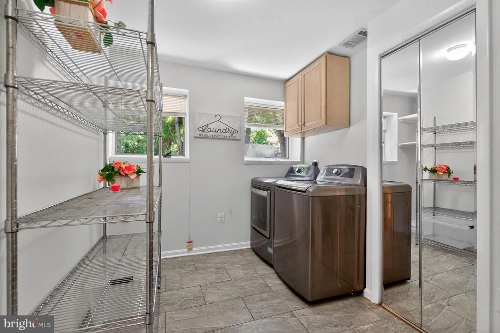 Photo of 1530 MURPHY LANE