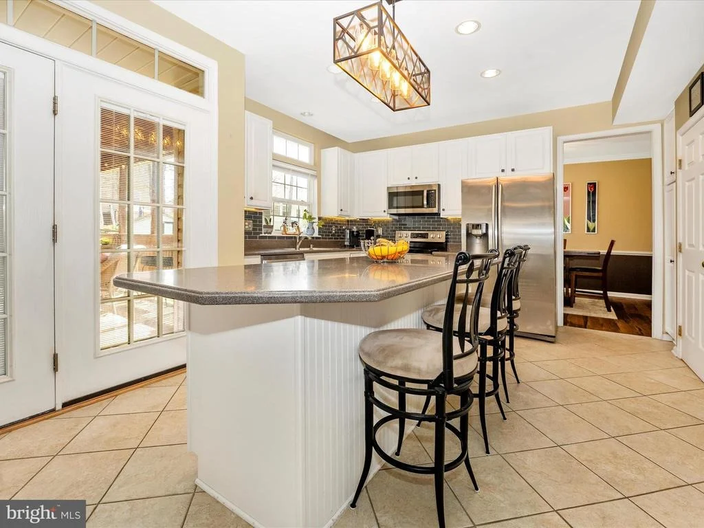 Photo of 6469 SADDLEBROOK LANE