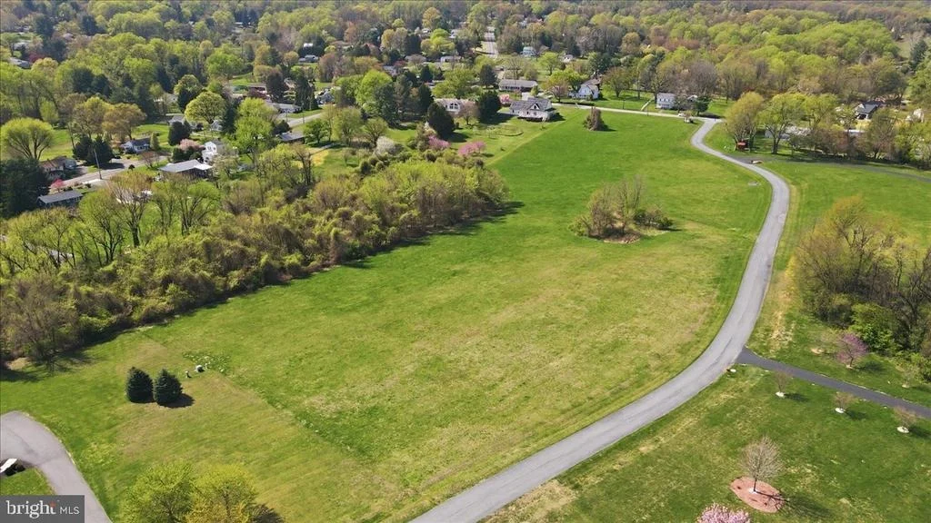 Photo of 7523 OLD RECEIVER ROAD