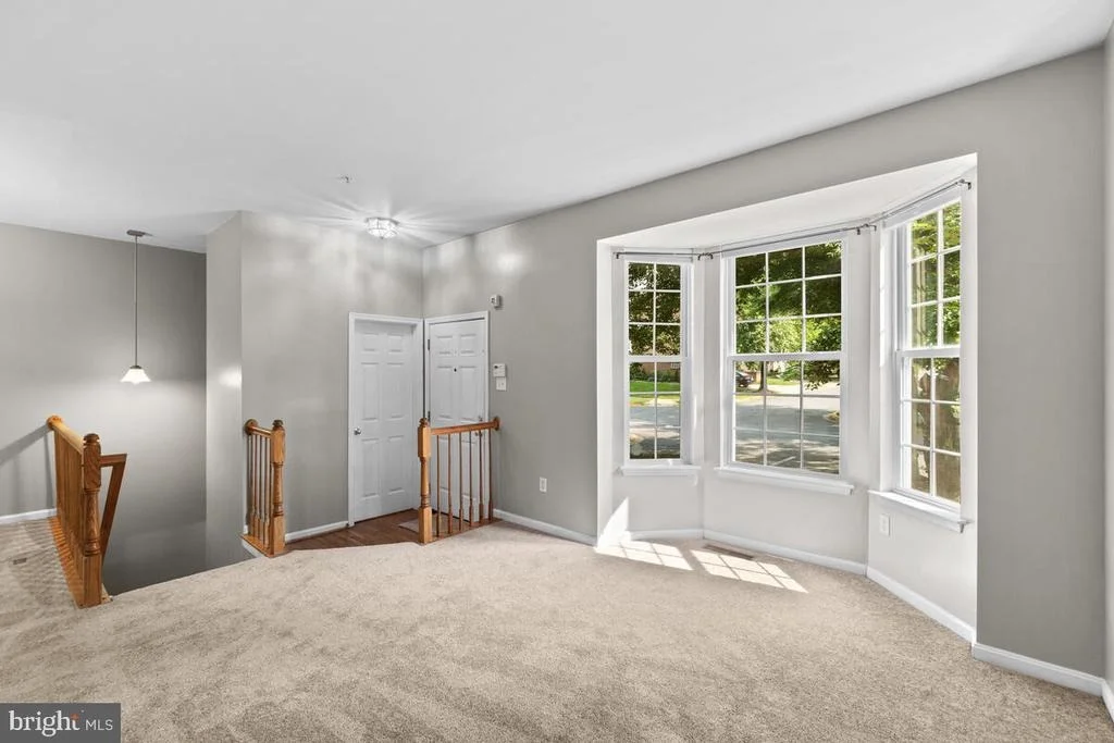 Photo of 10012 JUNIPER DRIVE
