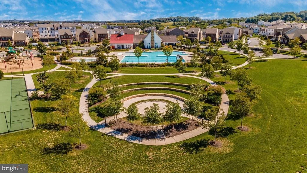 Photo of 4369 SHAMROCK DRIVE