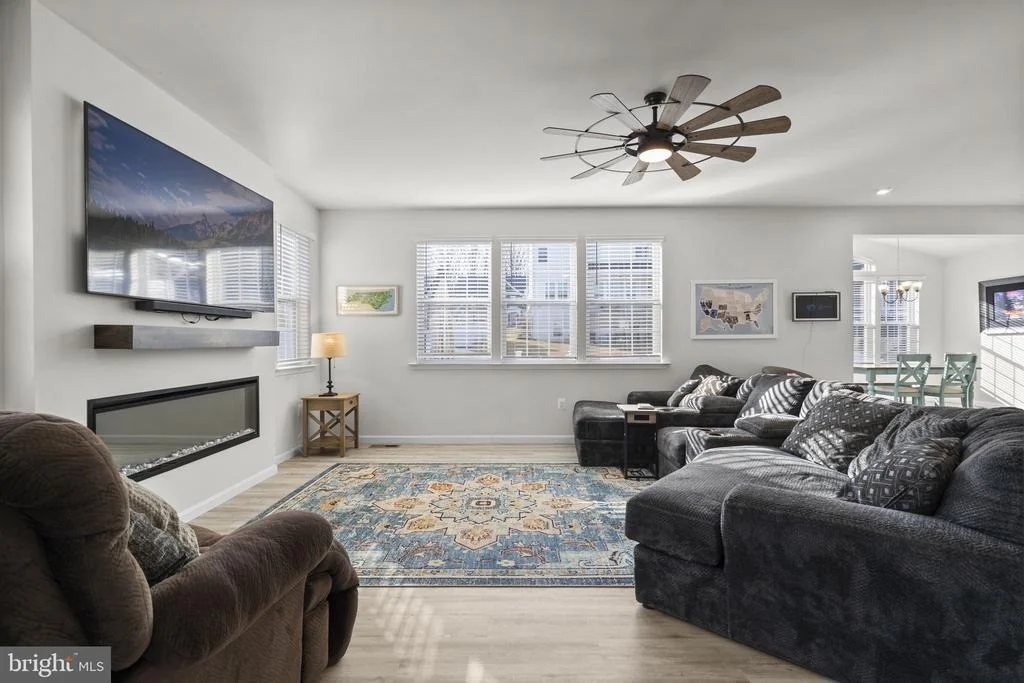 Photo of 68 SNOWDROP DRIVE