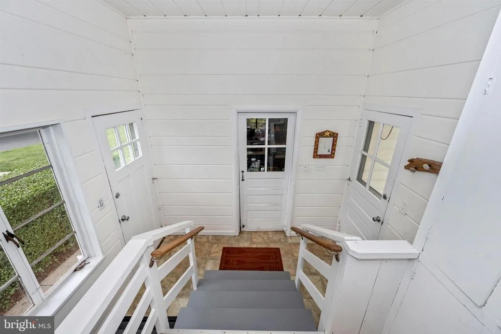 Photo of 1101 ROSWELL DRIVE