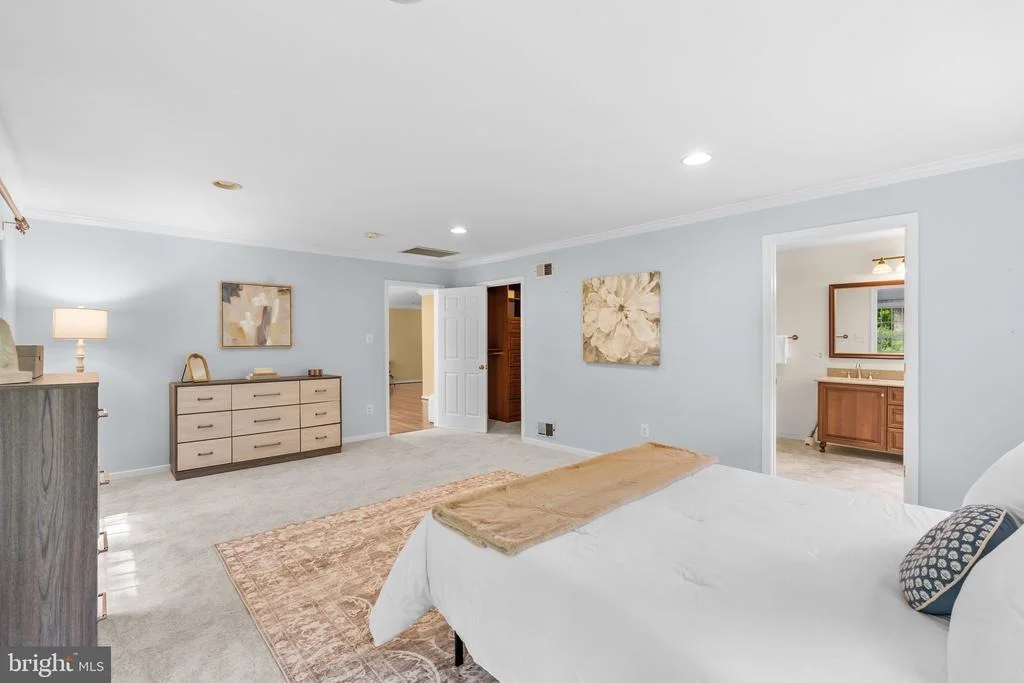 Photo of 5015 GADSEN DRIVE