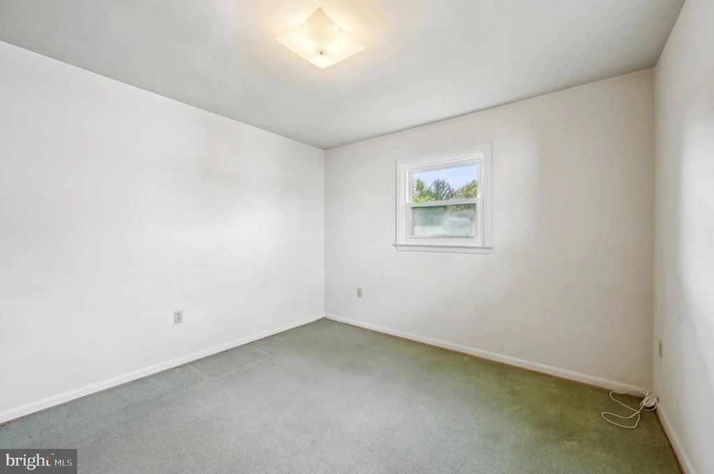 Photo of 707 MIDWAY DRIVE