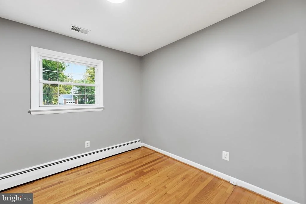 Photo of 4300 LAMARRE DRIVE