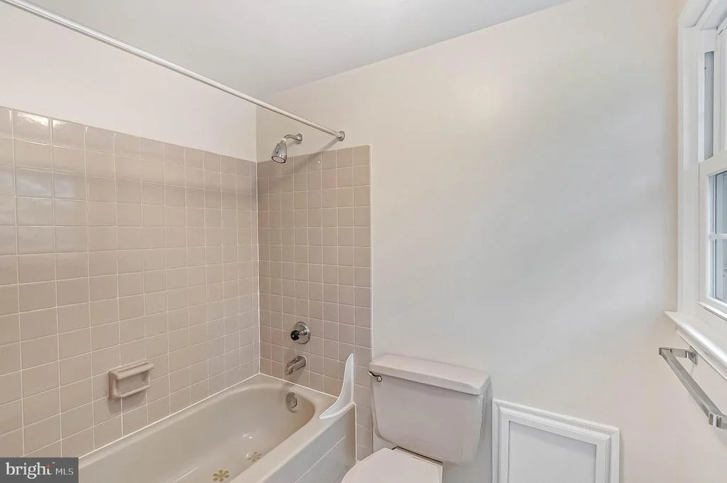 Photo of 13416 HATHAWAY DRIVE