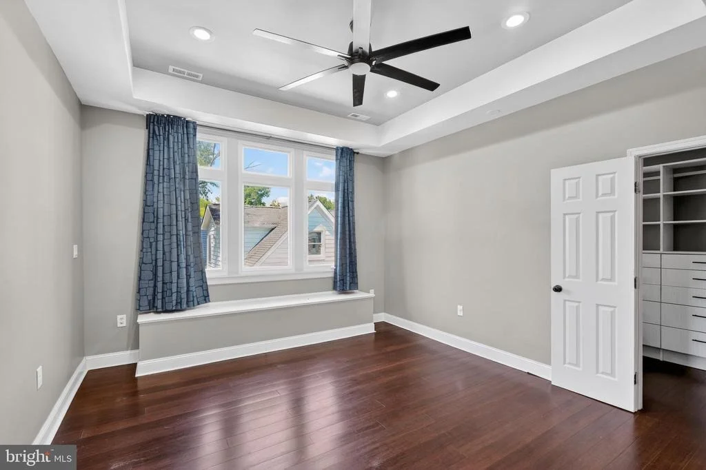 Photo of 4415 BRADLEY LANE