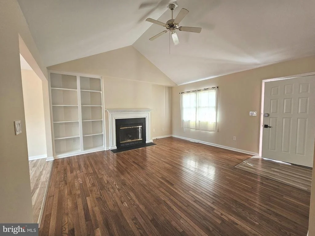 Photo of 1405 BANTRY LANE