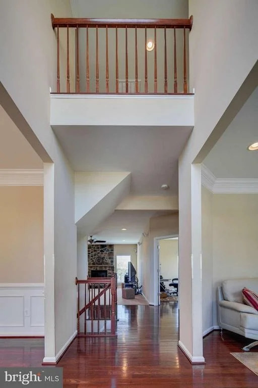 Photo of 5926 FAIRLEE ROAD