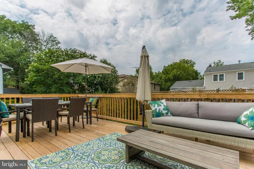 Photo of 1747 GLASTONBERRY ROAD