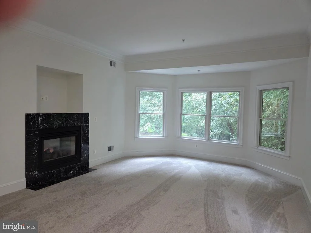 Photo of 6405 CHEW ROAD