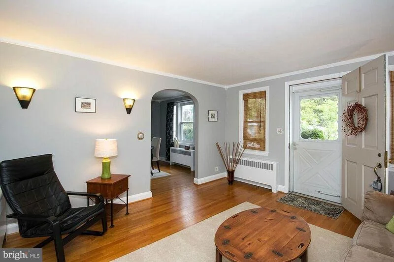 Photo of 806 WARWICK ROAD