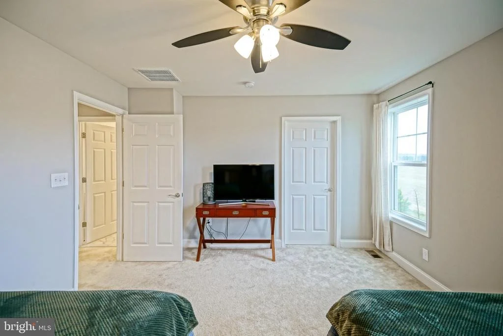 Photo of 33285 MAGGIE LANE