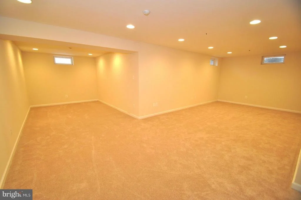 Photo of 14320 KINGS CROSSING BOULEVARD
