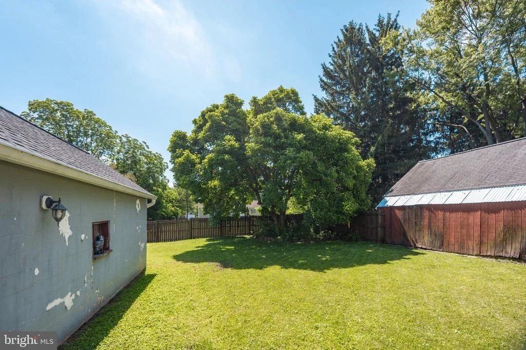 Photo of 515 LOCUST AVENUE
