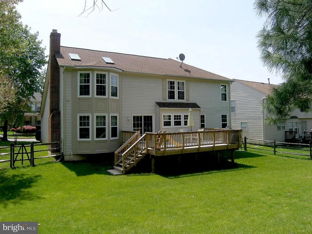 Photo of 127 BOOKHAM LANE