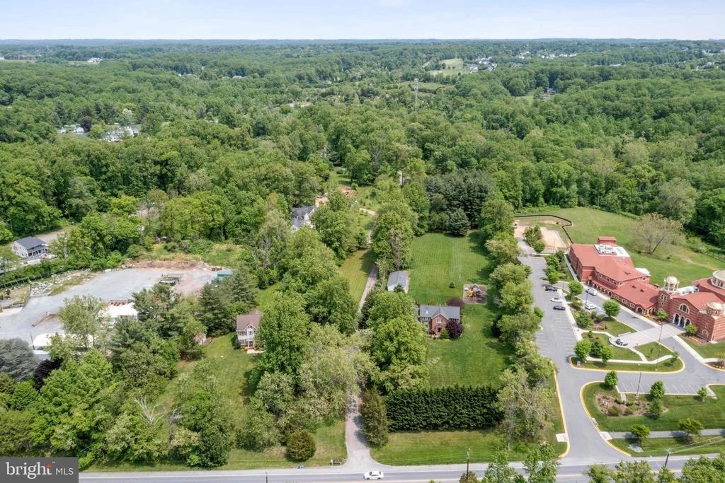 Photo of 803 NORWOOD ROAD