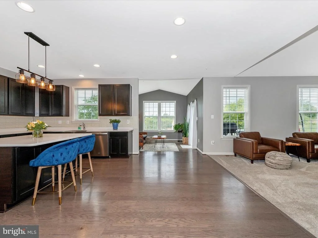 Photo of 9334 DRUMMAN DRIVE