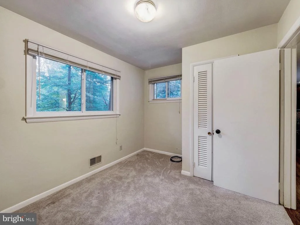 Photo of 407 WILLINGTON DRIVE