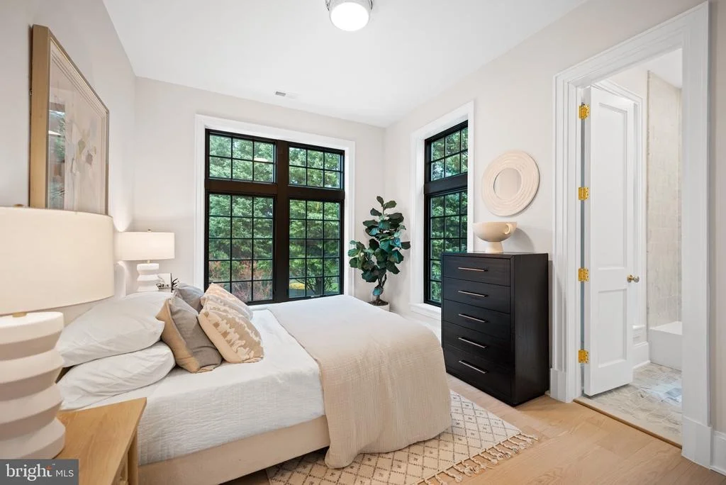 Photo of 5125 UPTON STREET NW