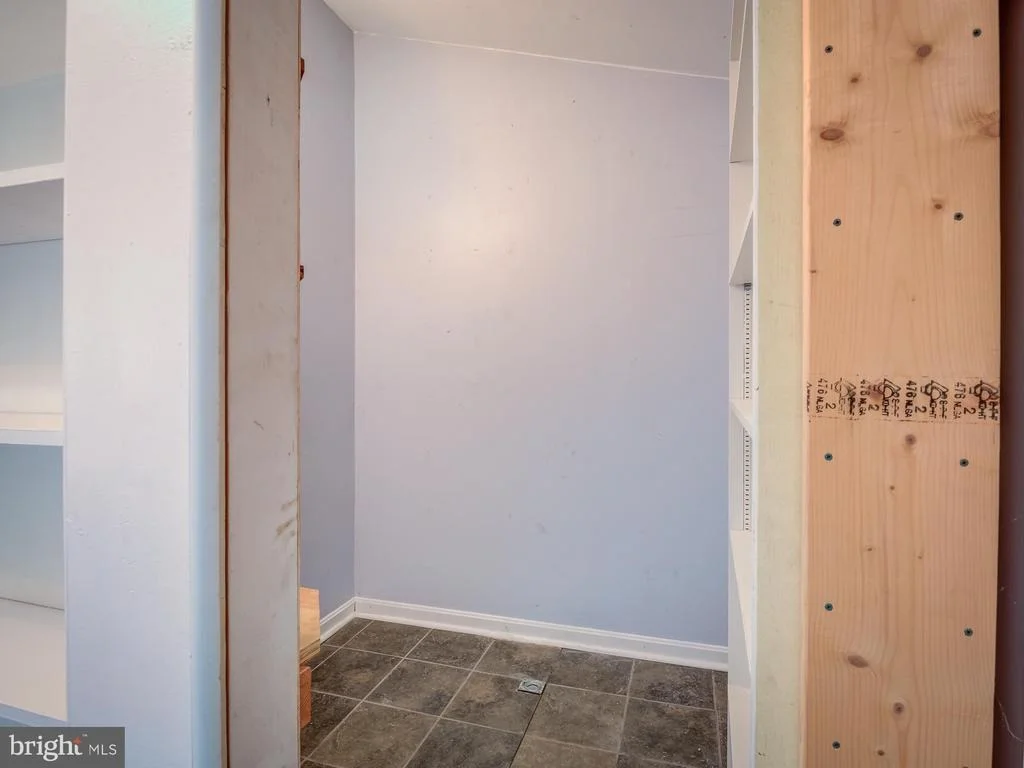 Photo of 370 WILETT DRIVE