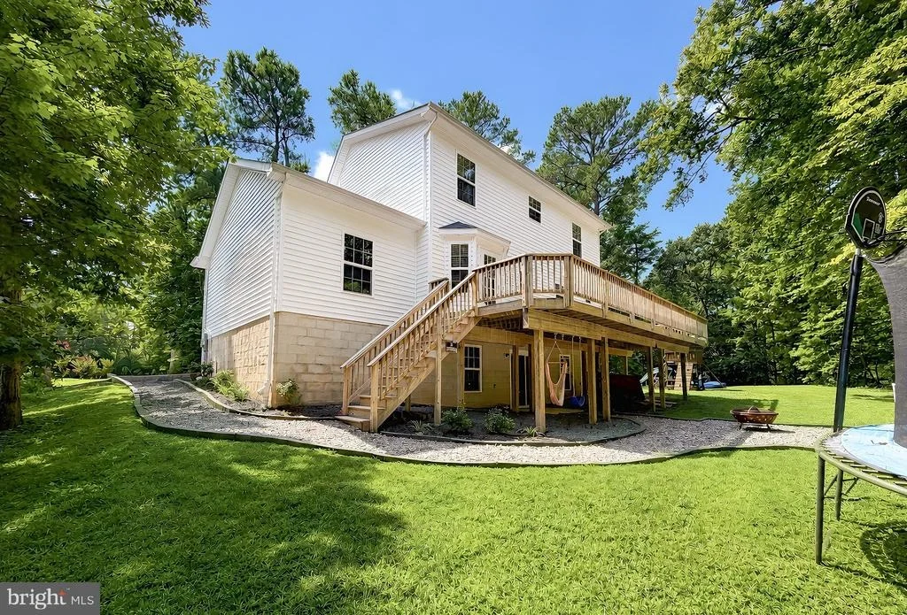 Photo of 976 JOHNSWOODS ROAD